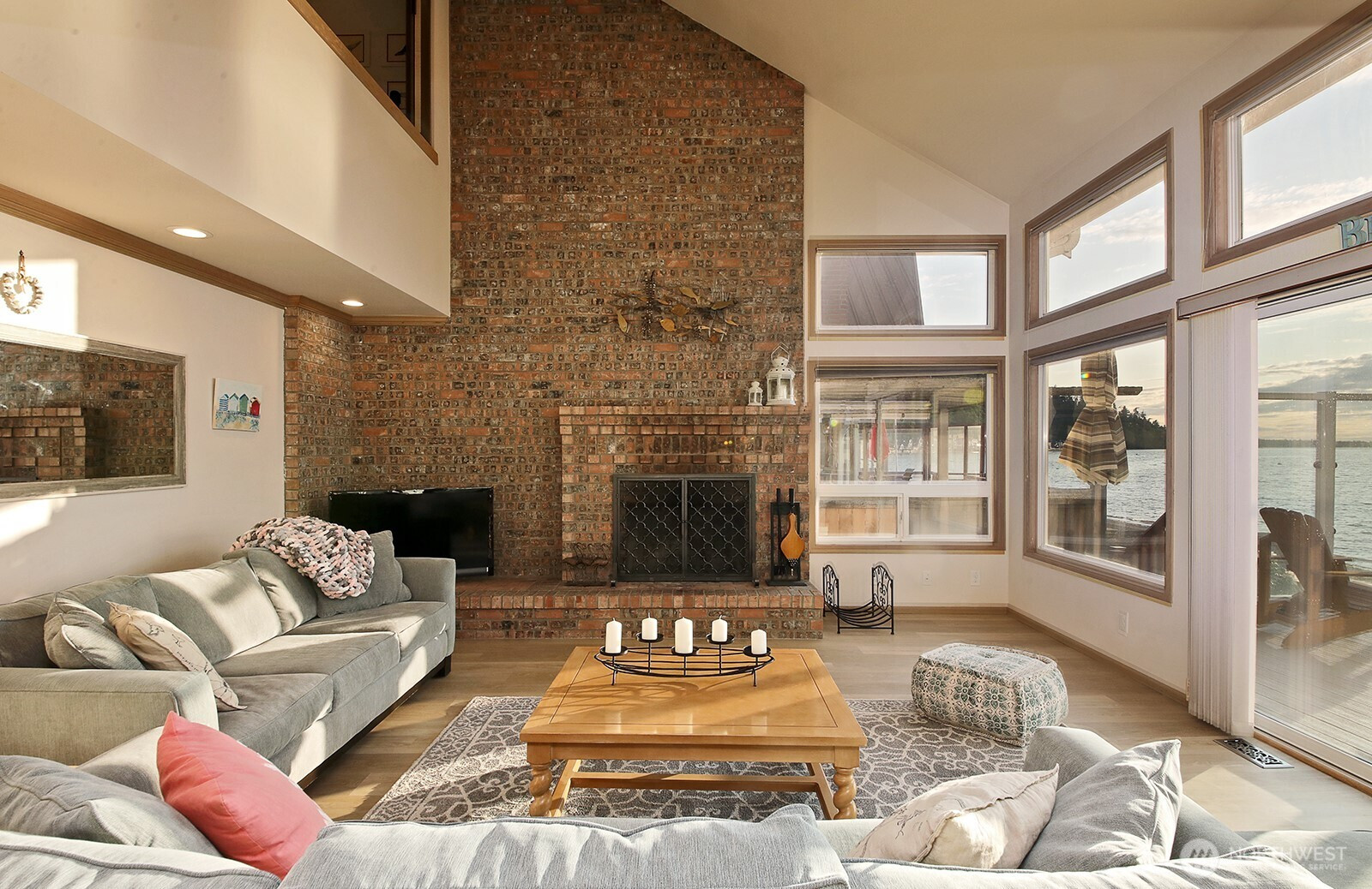 2267 Eastpoint Drive, Langley, WA 98260