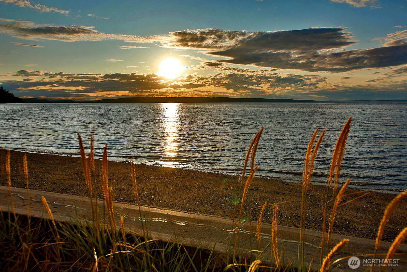 2267 Eastpoint Drive, Langley, WA 98260