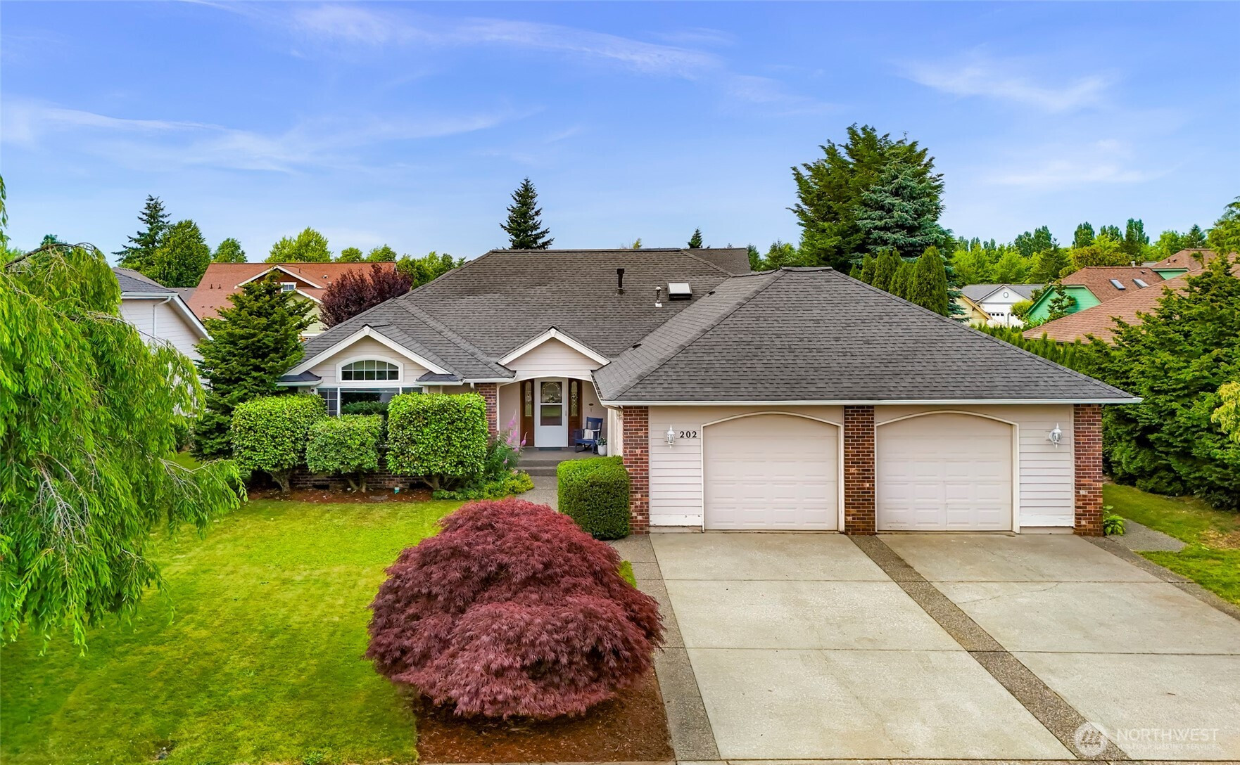 202 E Sunrise Drive, Lynden, WA 98264