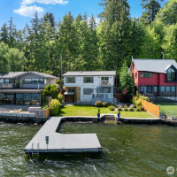 13190 Riviera Place NE, Seattle, WA 98125