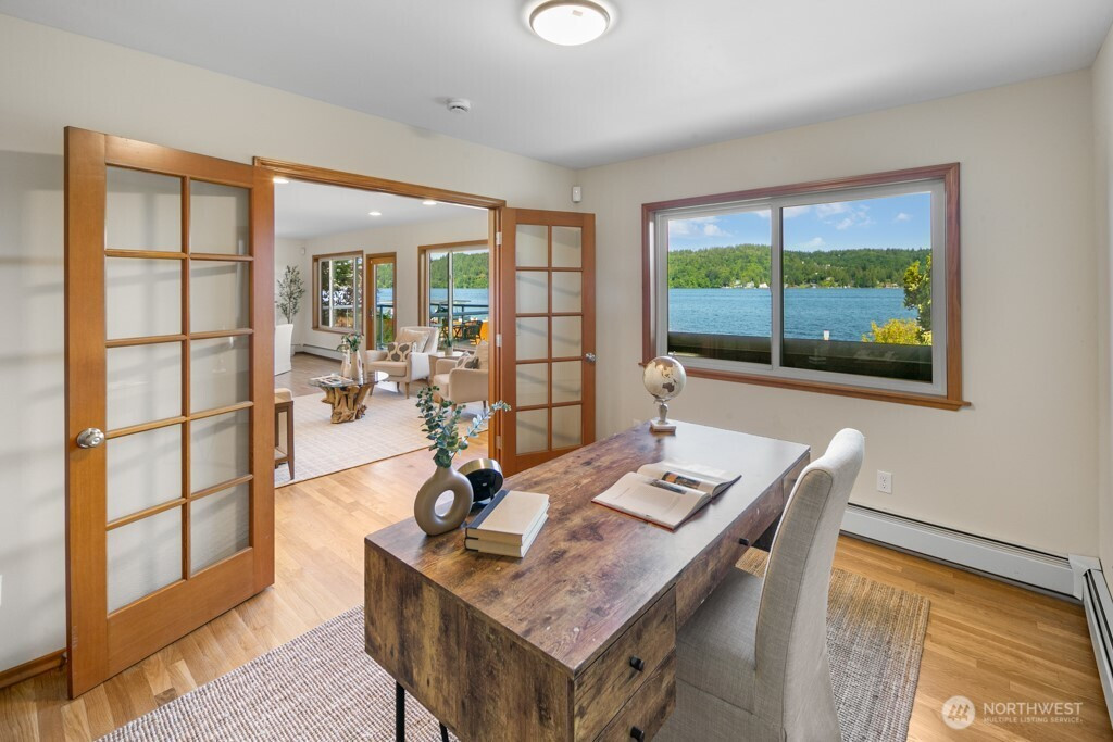 13190 Riviera Place NE, Seattle, WA 98125