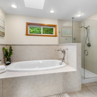 13190 Riviera Place NE, Seattle, WA 98125