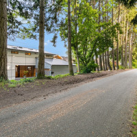 13190 Riviera Place NE, Seattle, WA 98125