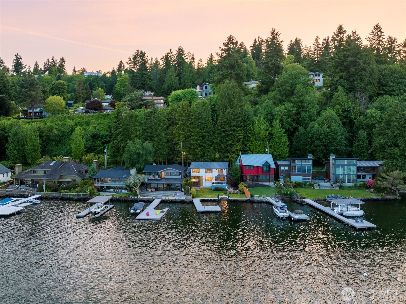 13190 Riviera Place NE, Seattle, WA 98125