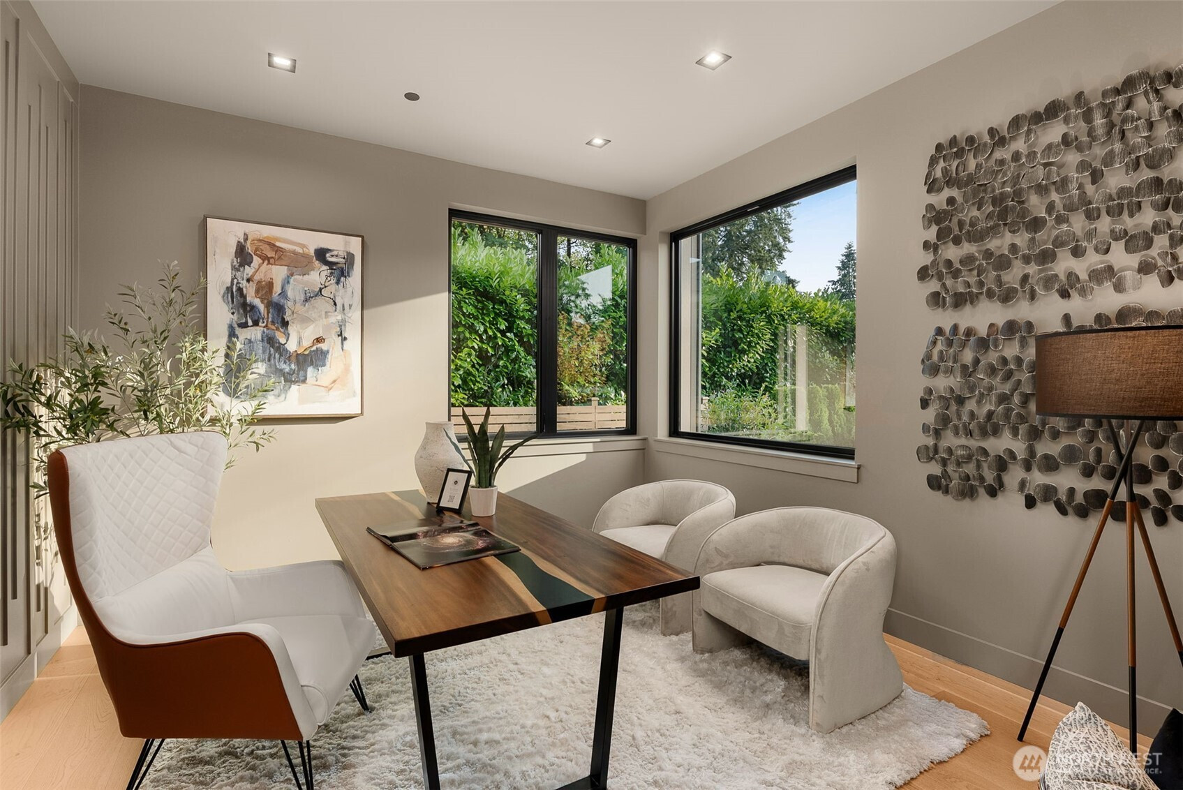 1224 108th Avenue SE, Bellevue, WA 98004