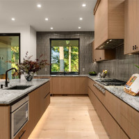 1224 108th Avenue SE, Bellevue, WA 98004