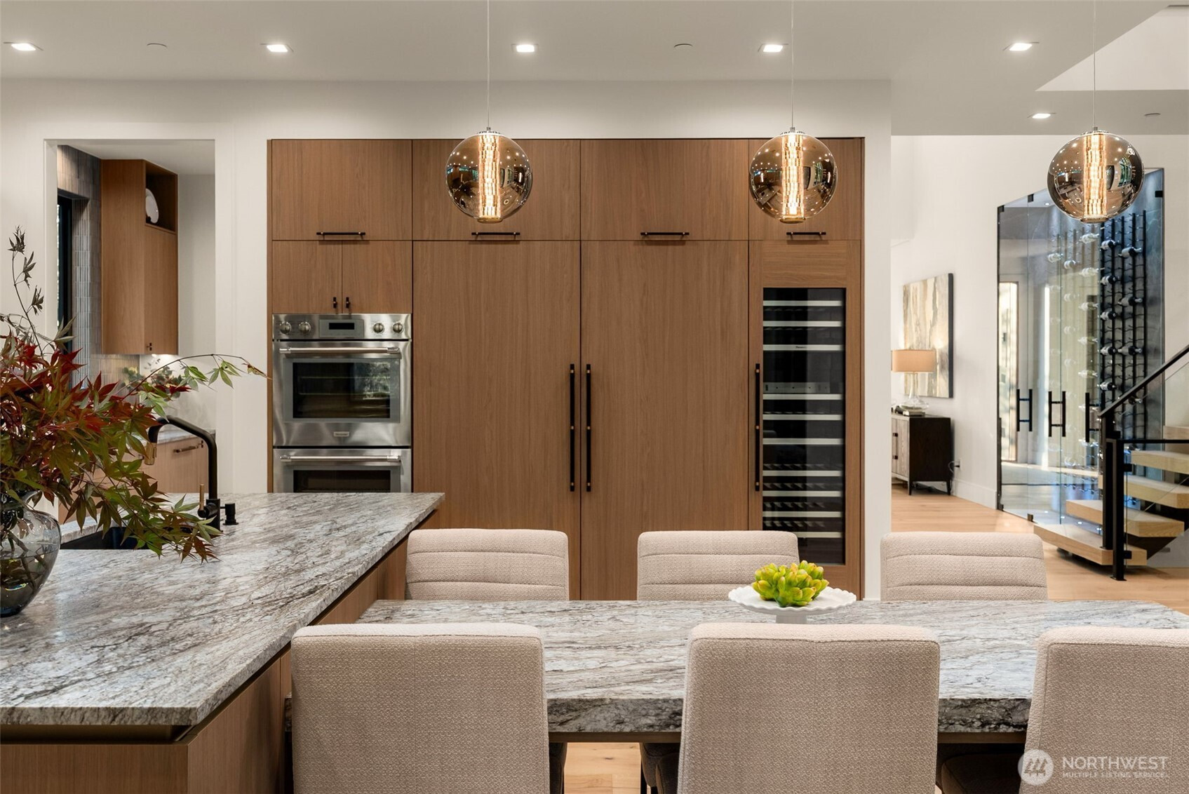 1224 108th Avenue SE, Bellevue, WA 98004