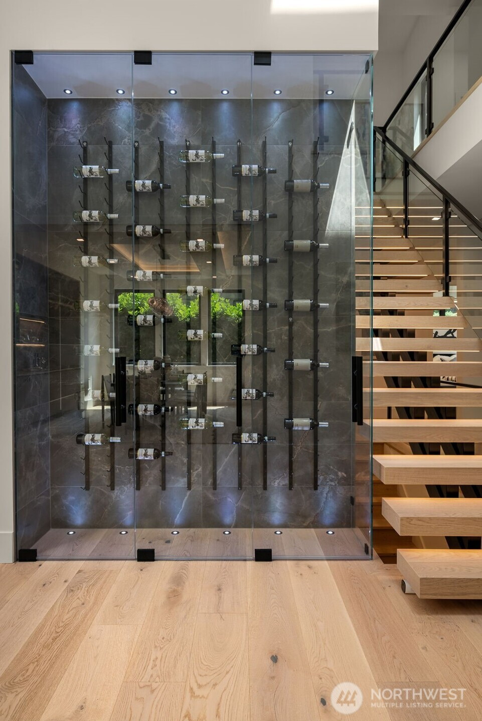 1224 108th Avenue SE, Bellevue, WA 98004