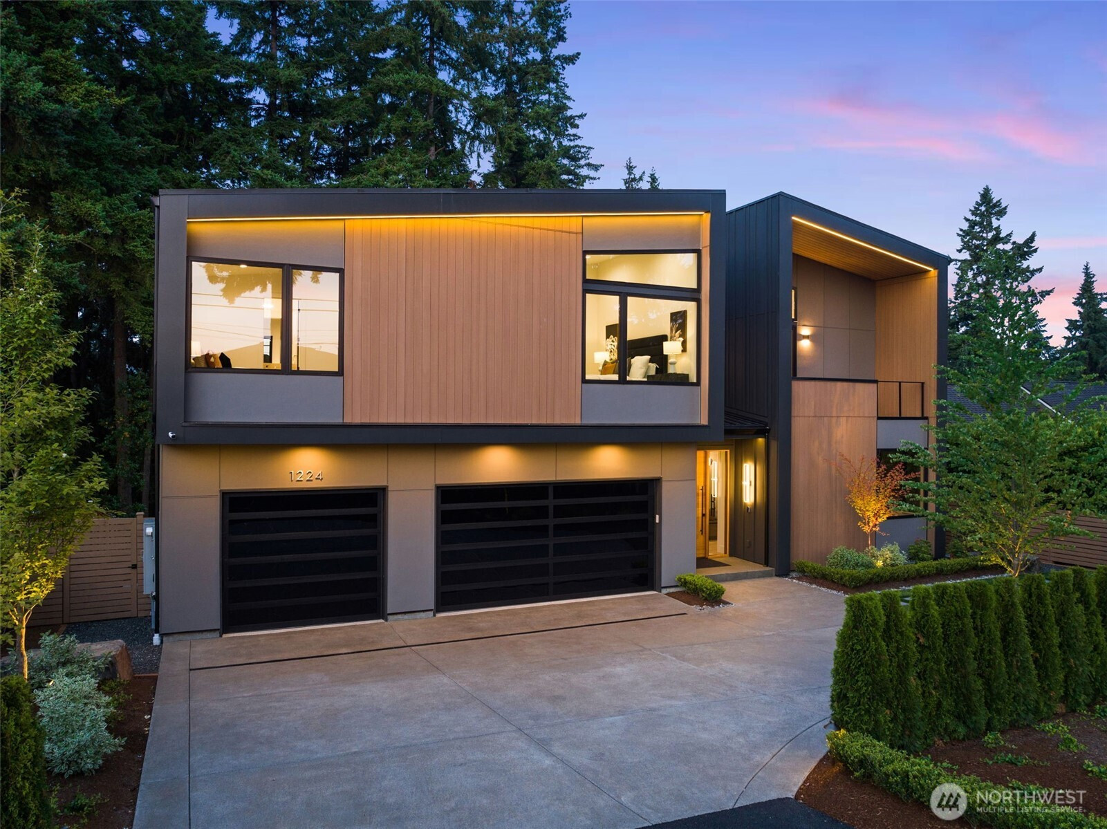 1224 108th Avenue SE, Bellevue, WA 98004