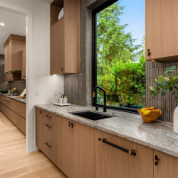 1224 108th Avenue SE, Bellevue, WA 98004