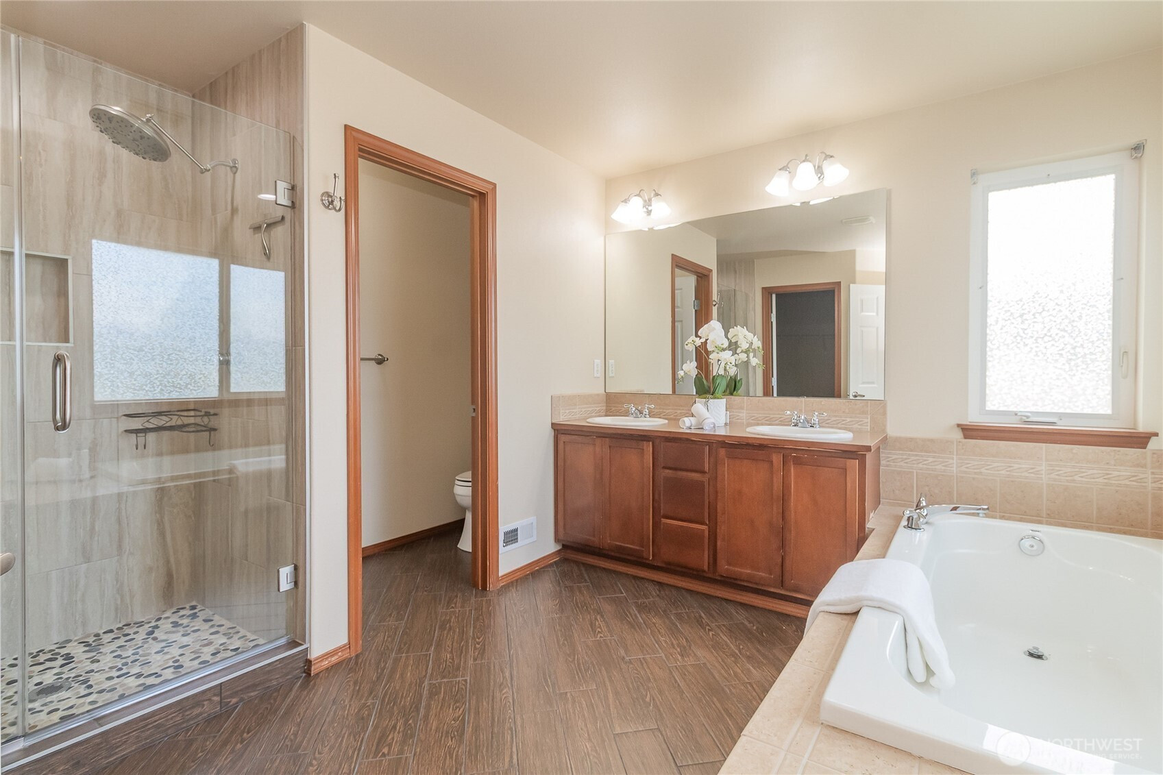 13814 174th Street Ct E, Puyallup, WA 98374