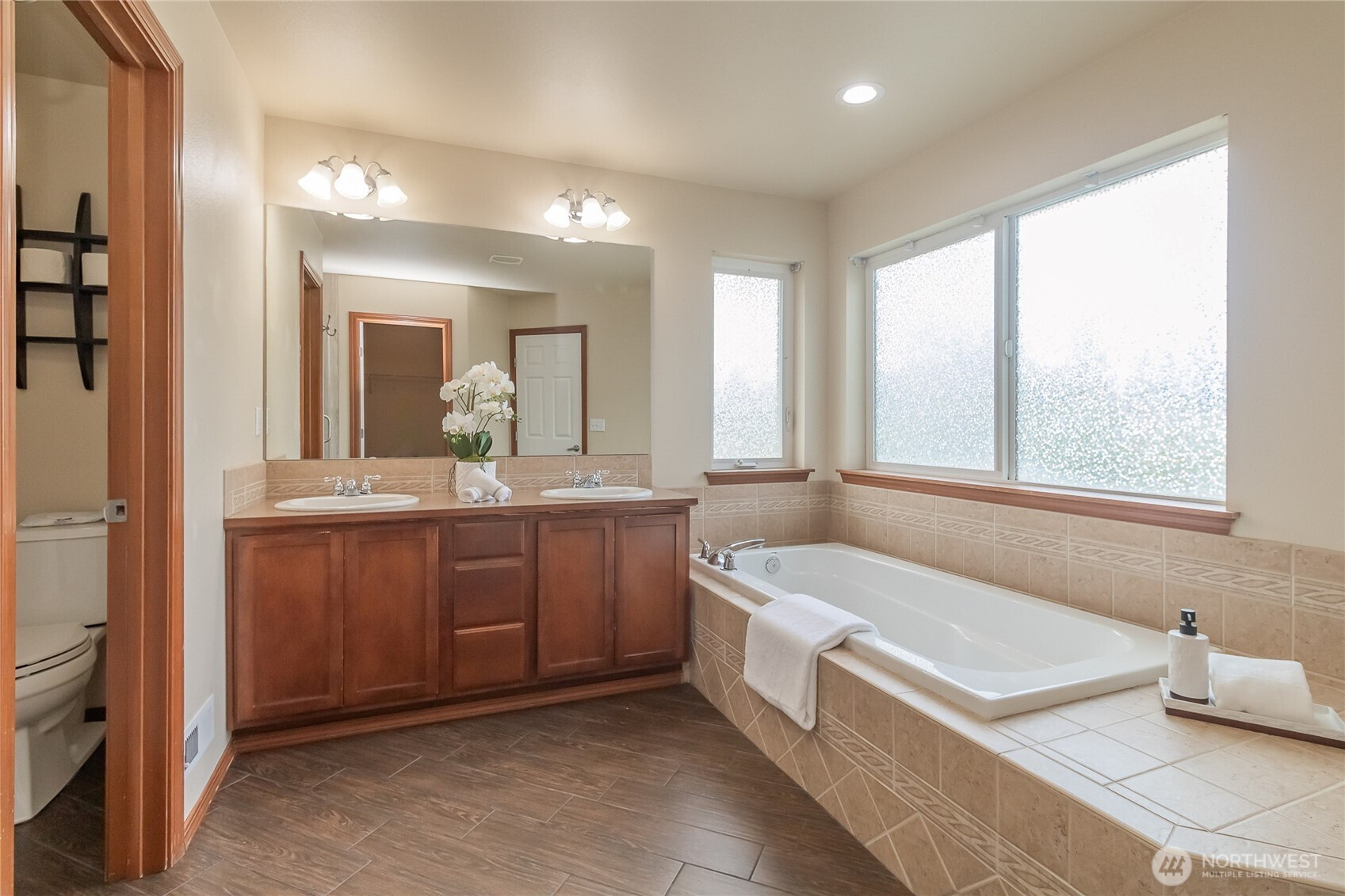 13814 174th Street Ct E, Puyallup, WA 98374