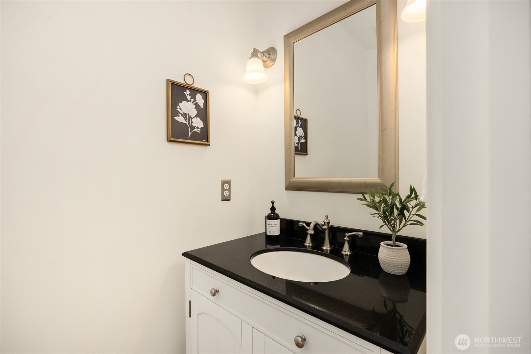 17008 Peterson Way NE, Poulsbo, WA 98370