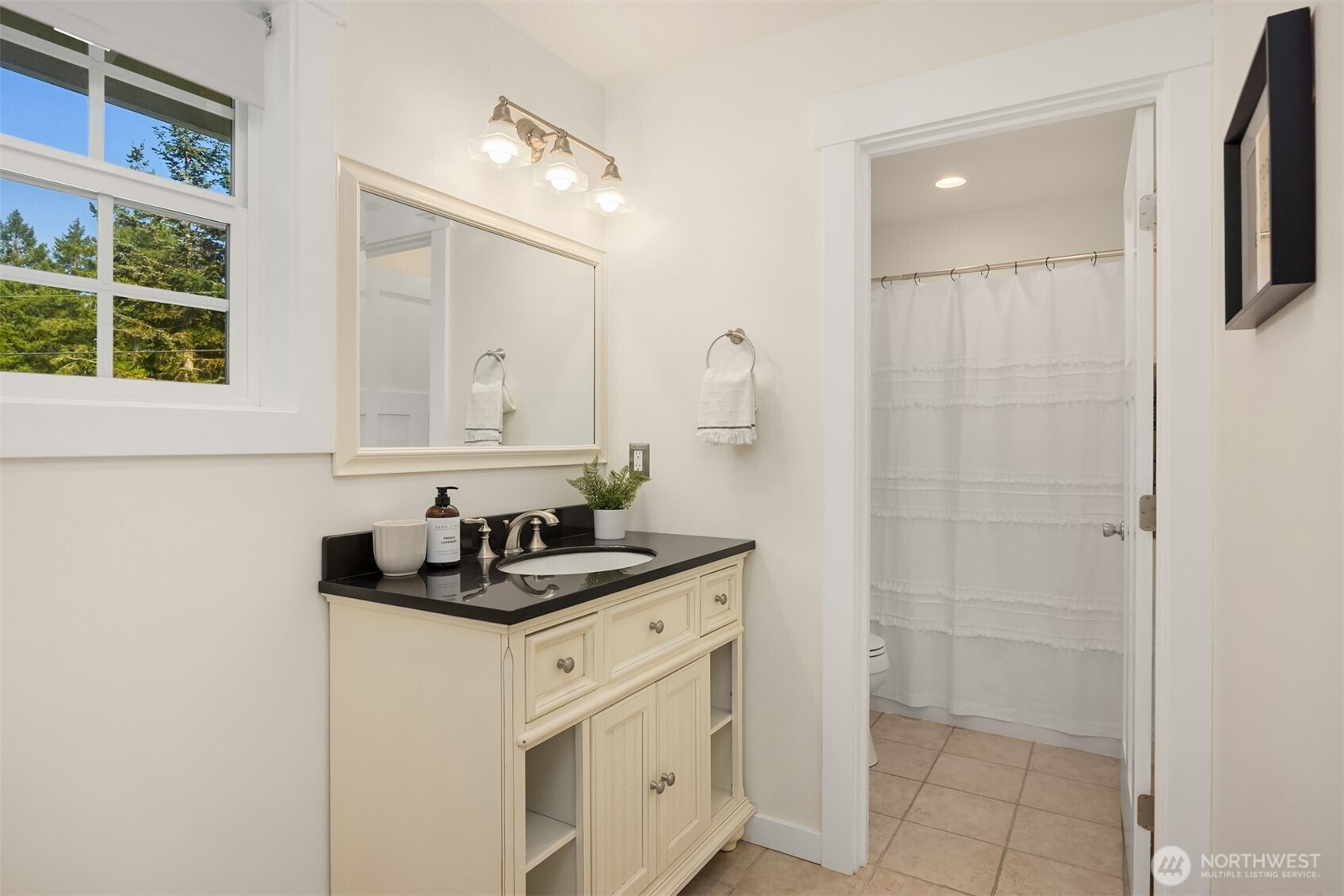 17008 Peterson Way NE, Poulsbo, WA 98370