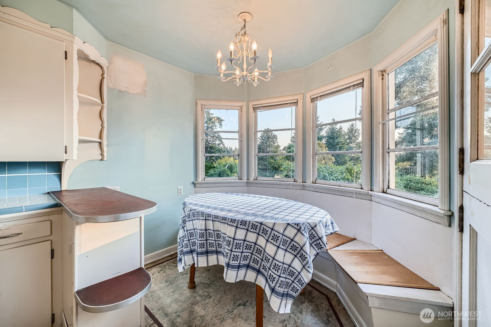 3041 52nd Avenue SW, Seattle, WA 98116