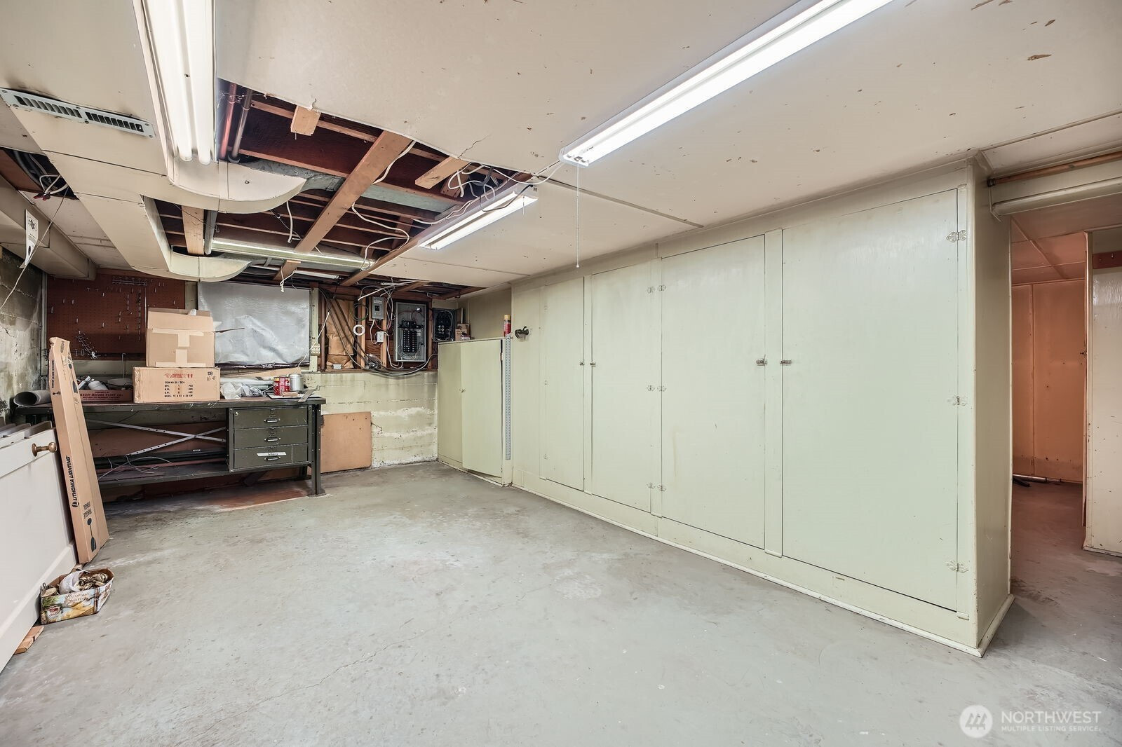 3041 52nd Avenue SW, Seattle, WA 98116