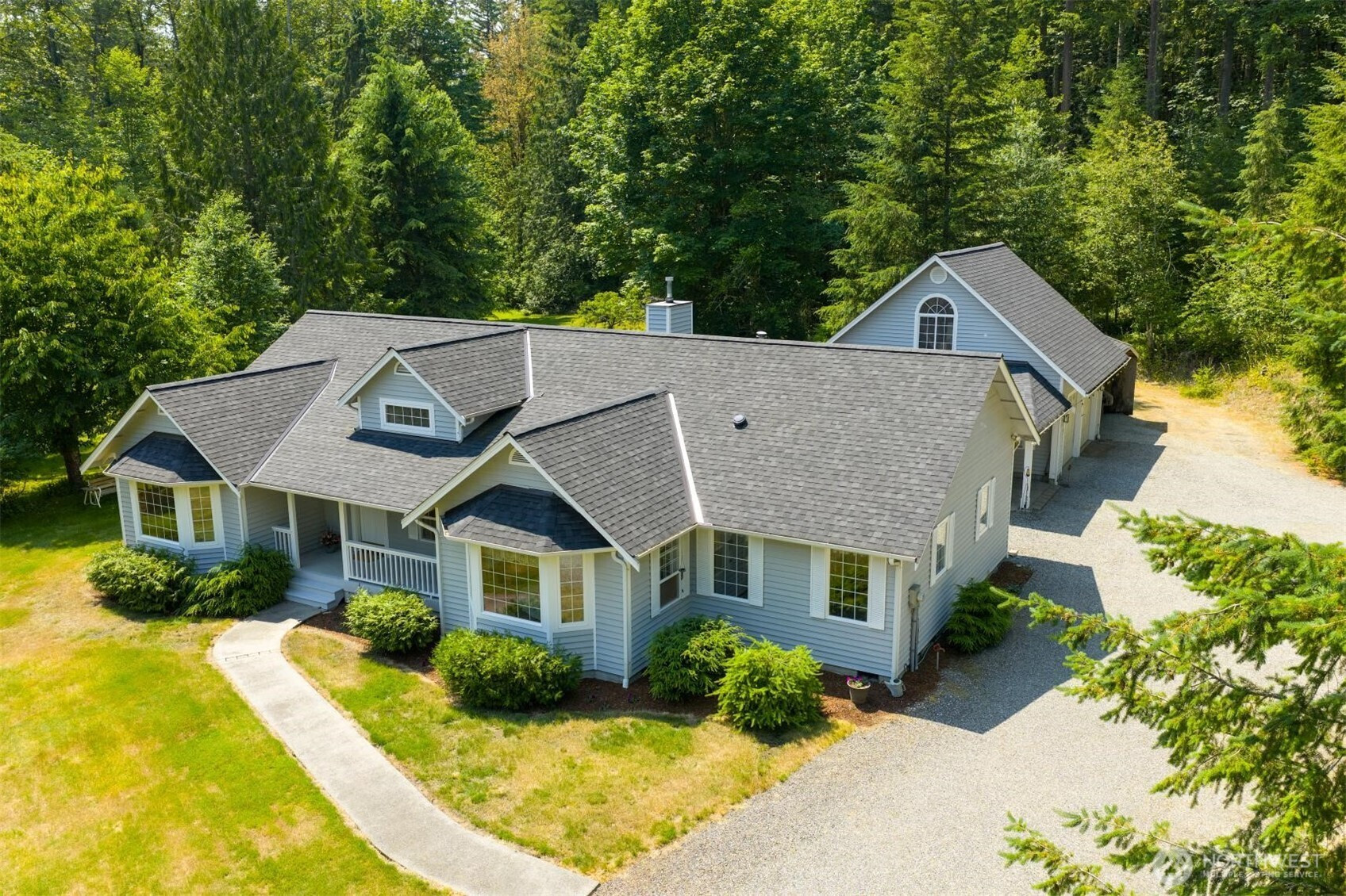 2829 Lake Langlois Road NE, Carnation, WA 98014