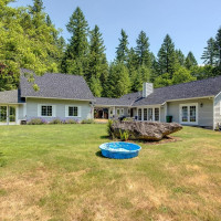 2829 Lake Langlois Road NE, Carnation, WA 98014