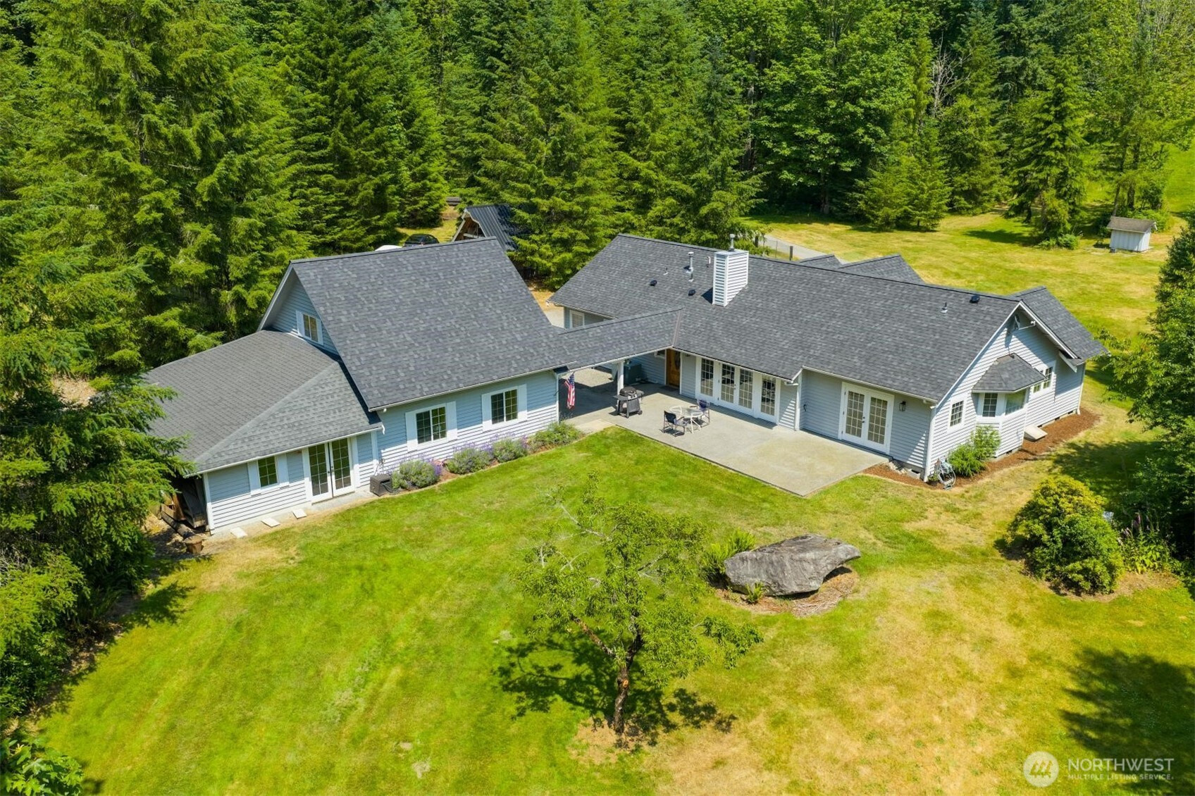 2829 Lake Langlois Road NE, Carnation, WA 98014