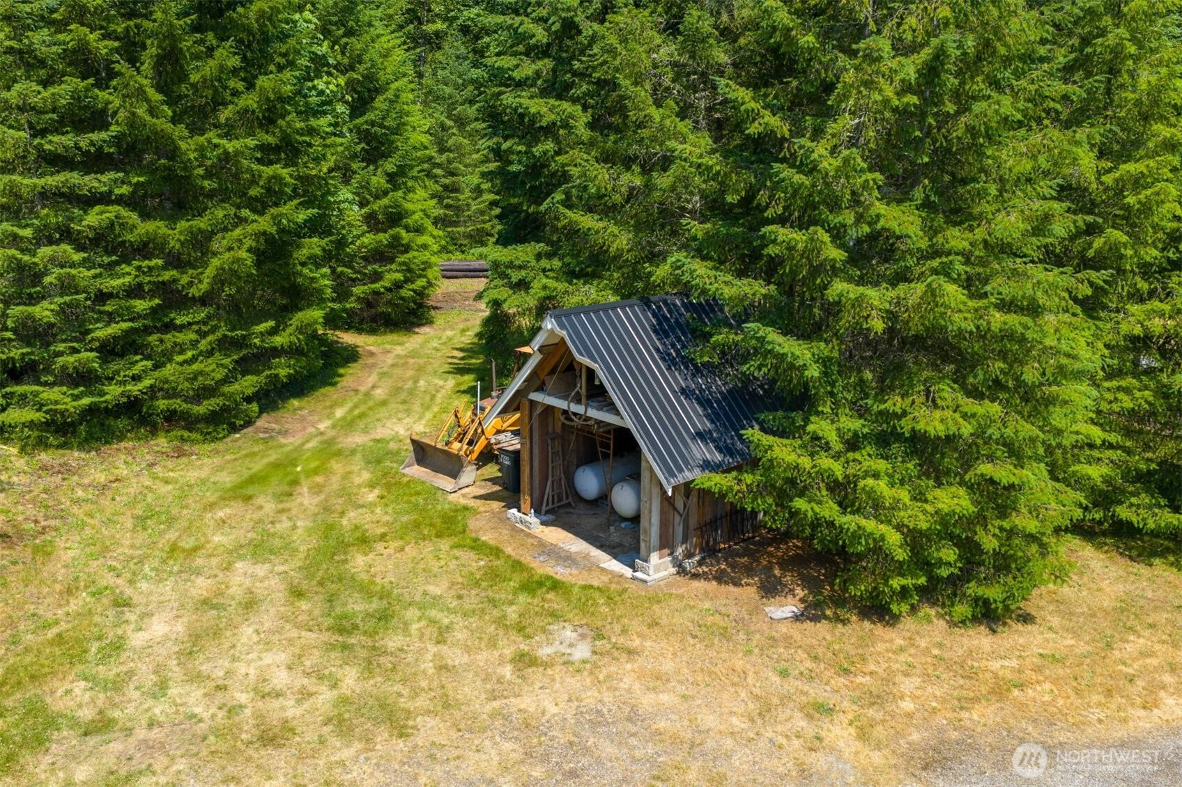 2829 Lake Langlois Road NE, Carnation, WA 98014