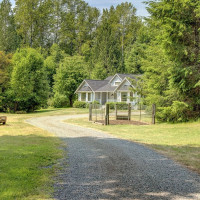 2829 Lake Langlois Road NE, Carnation, WA 98014