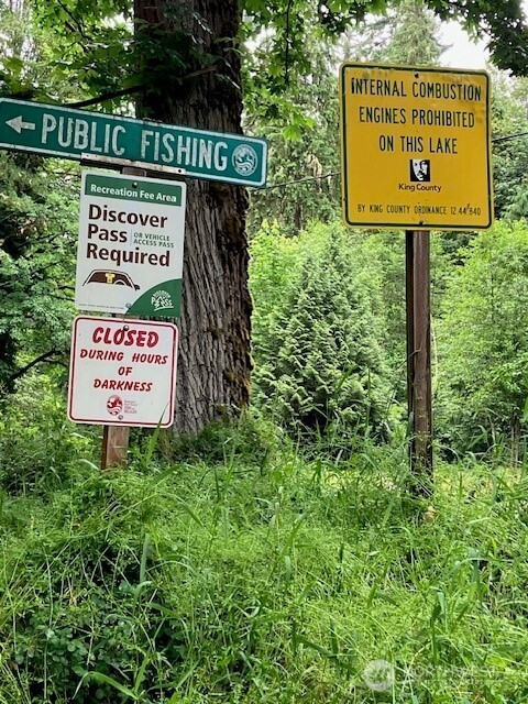 2829 Lake Langlois Road NE, Carnation, WA 98014