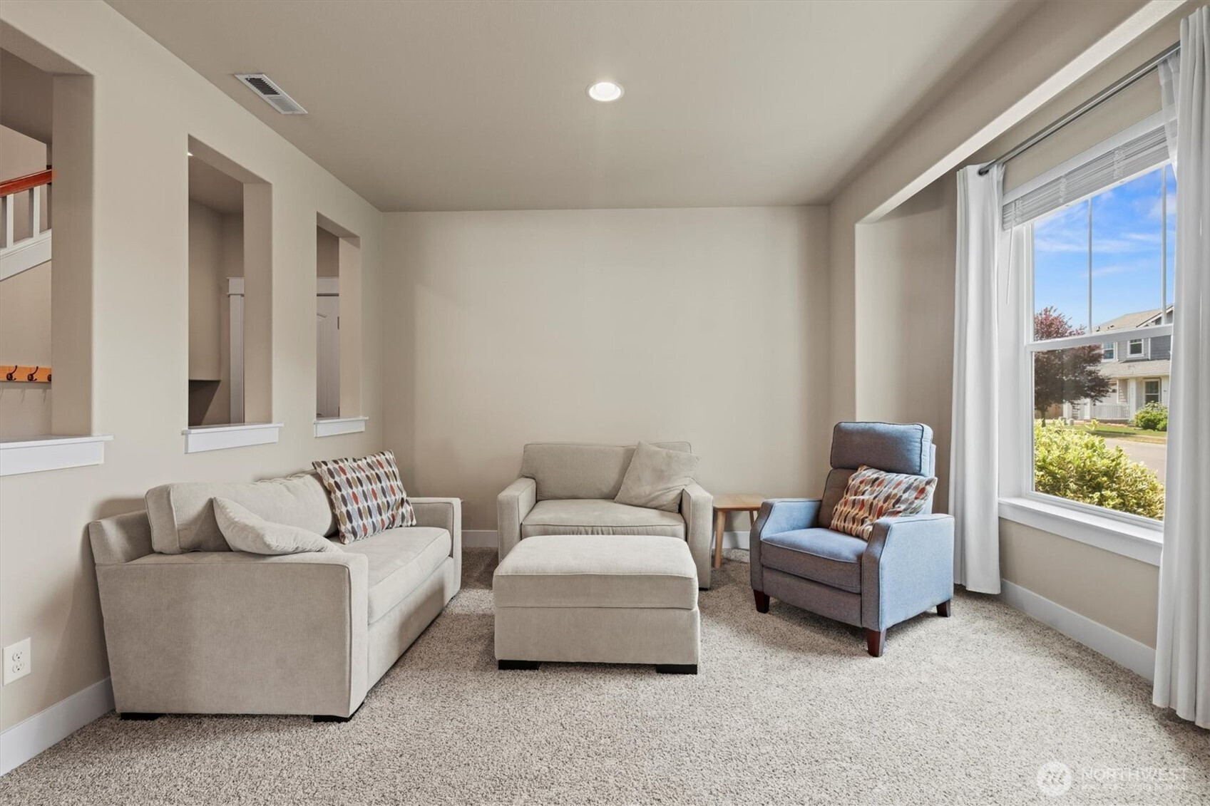 8910 Buttercup Street SE, Tumwater, WA 98501