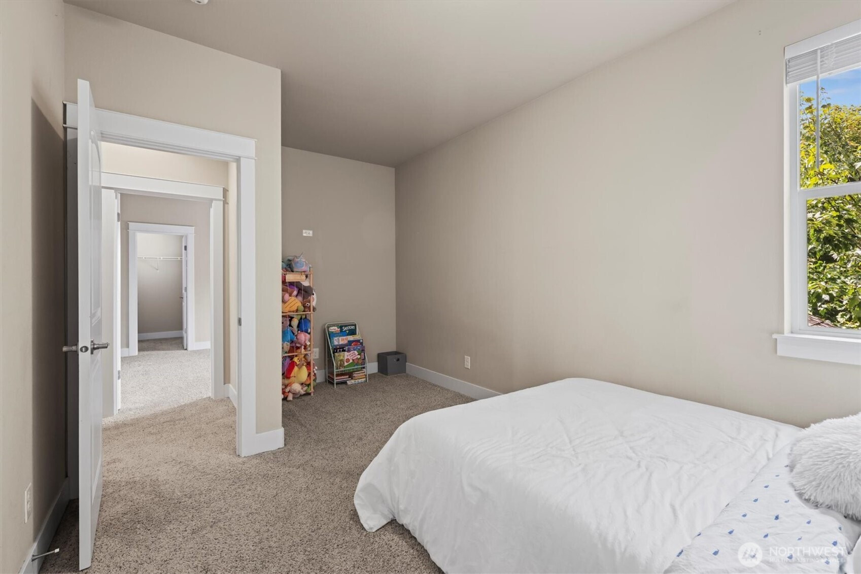 8910 Buttercup Street SE, Tumwater, WA 98501