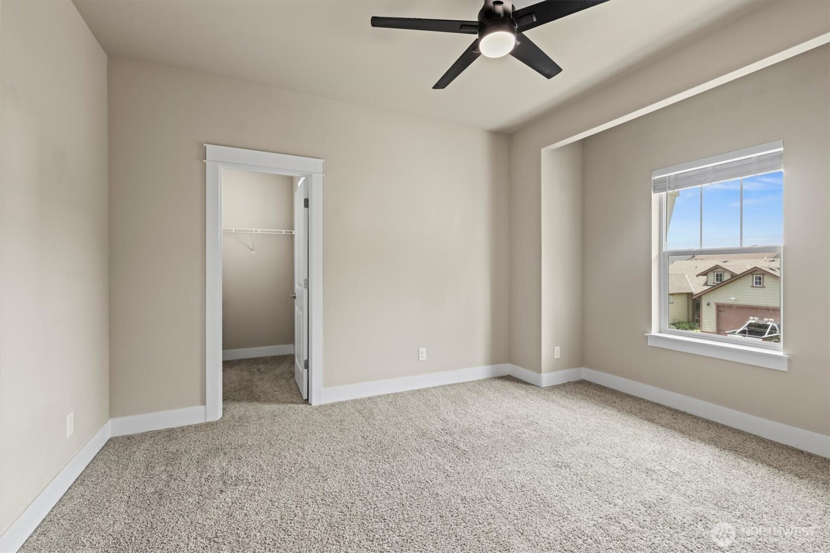 8910 Buttercup Street SE, Tumwater, WA 98501