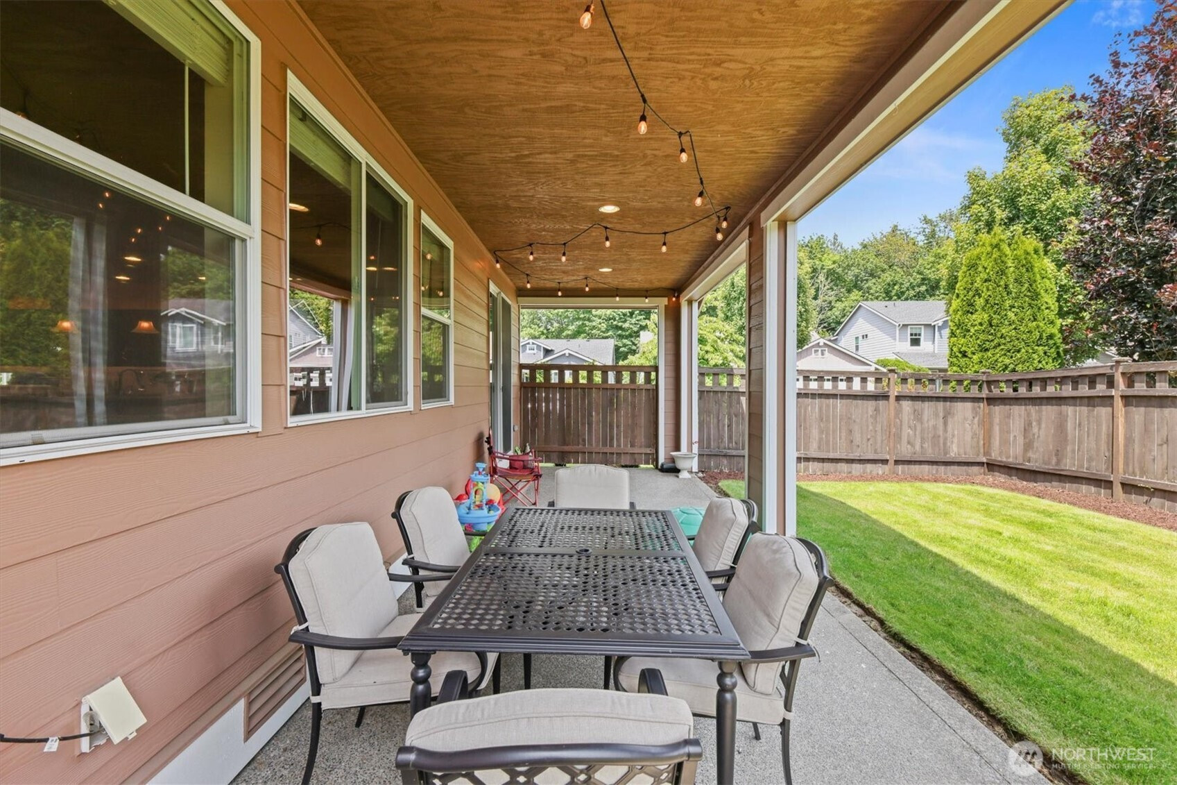 8910 Buttercup Street SE, Tumwater, WA 98501
