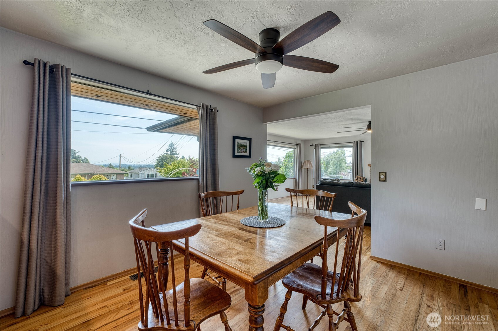 2221 Trenton Avenue, Bremerton, WA 98310