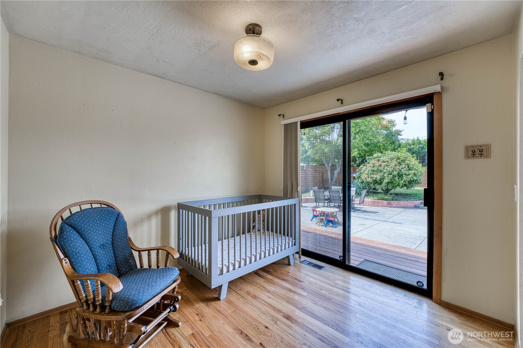 2221 Trenton Avenue, Bremerton, WA 98310