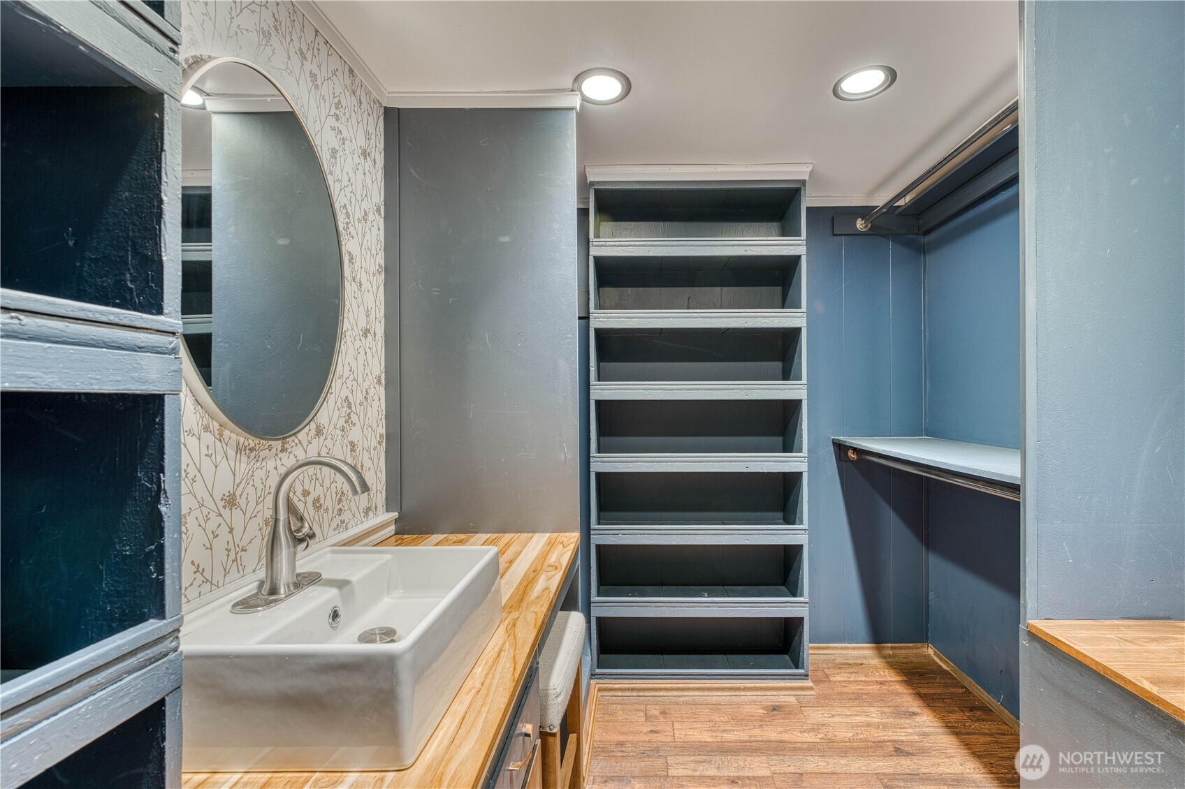 2221 Trenton Avenue, Bremerton, WA 98310