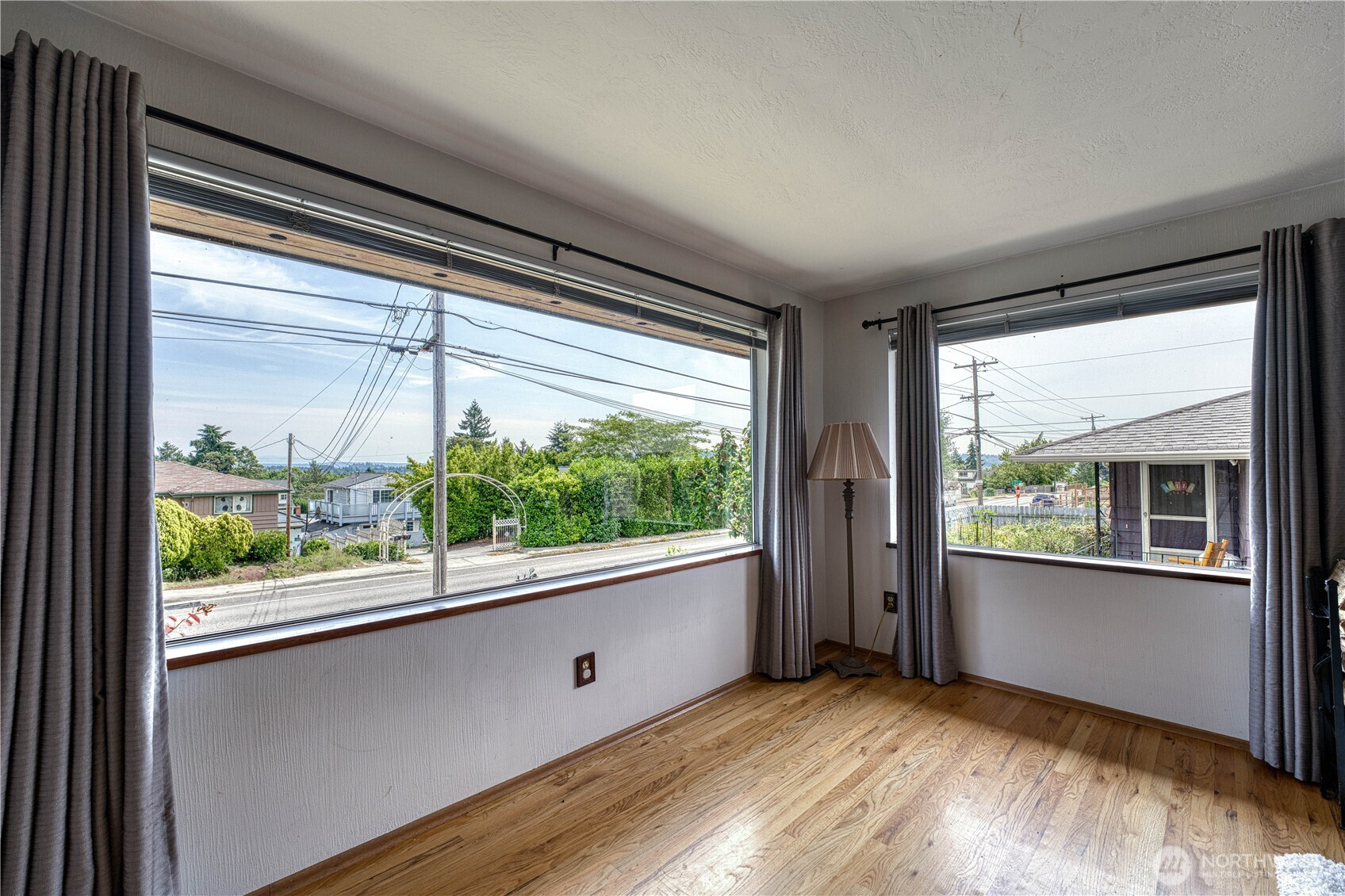 2221 Trenton Avenue, Bremerton, WA 98310