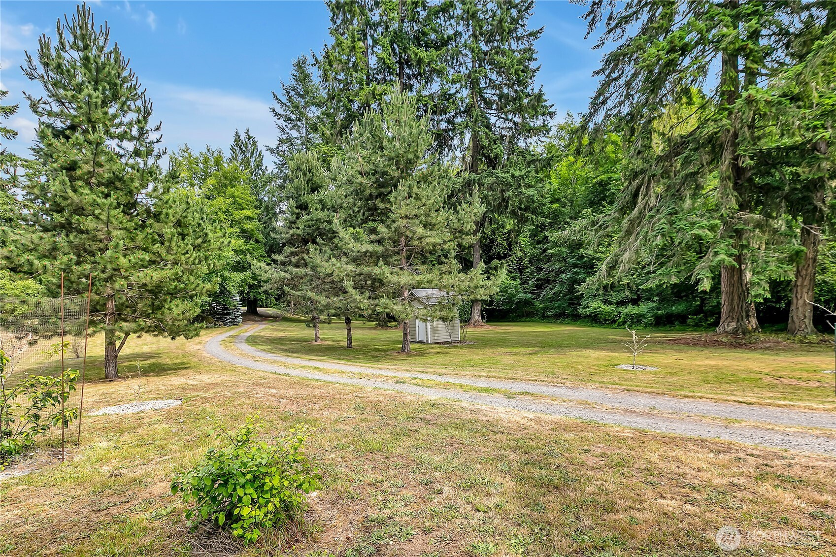 9540 El Camino Lane SE, Yelm, WA 98597