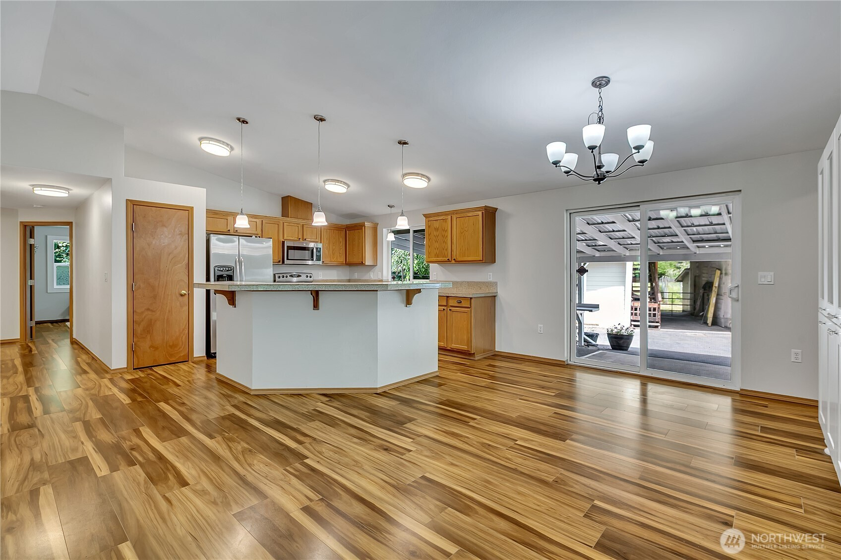 9540 El Camino Lane SE, Yelm, WA 98597