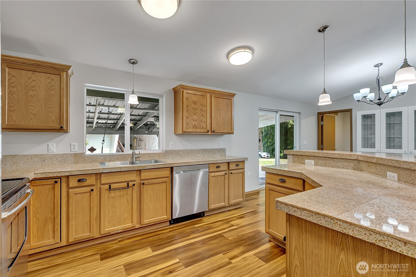 9540 El Camino Lane SE, Yelm, WA 98597