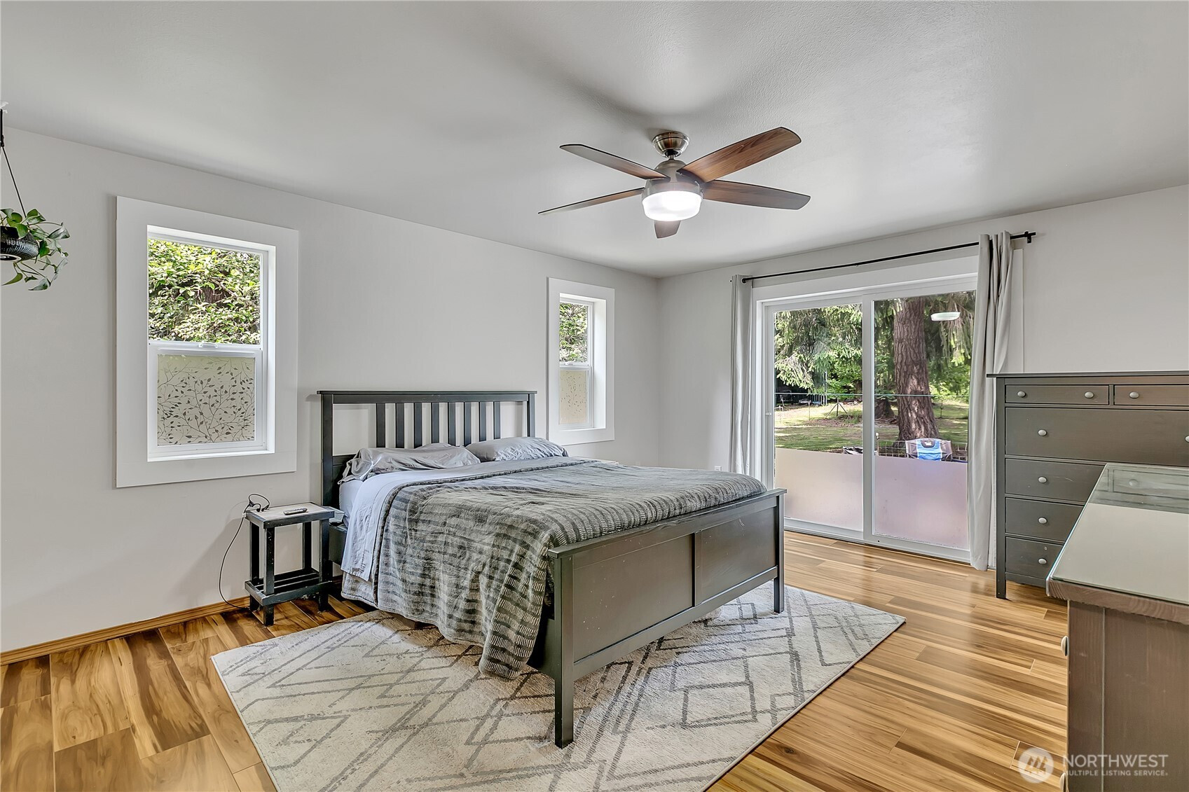 9540 El Camino Lane SE, Yelm, WA 98597