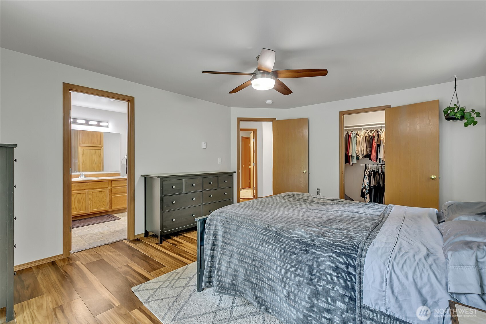 9540 El Camino Lane SE, Yelm, WA 98597