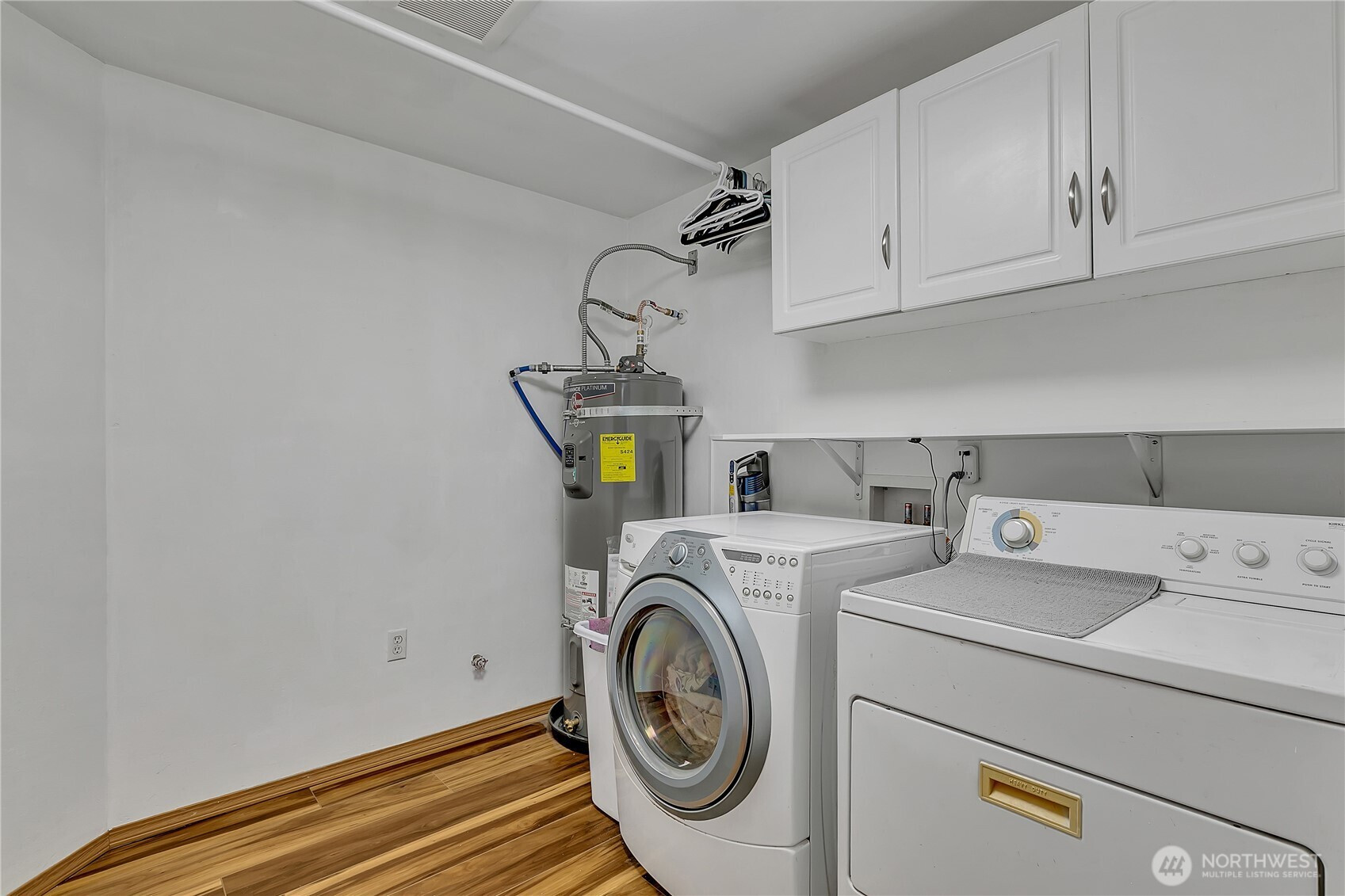 9540 El Camino Lane SE, Yelm, WA 98597