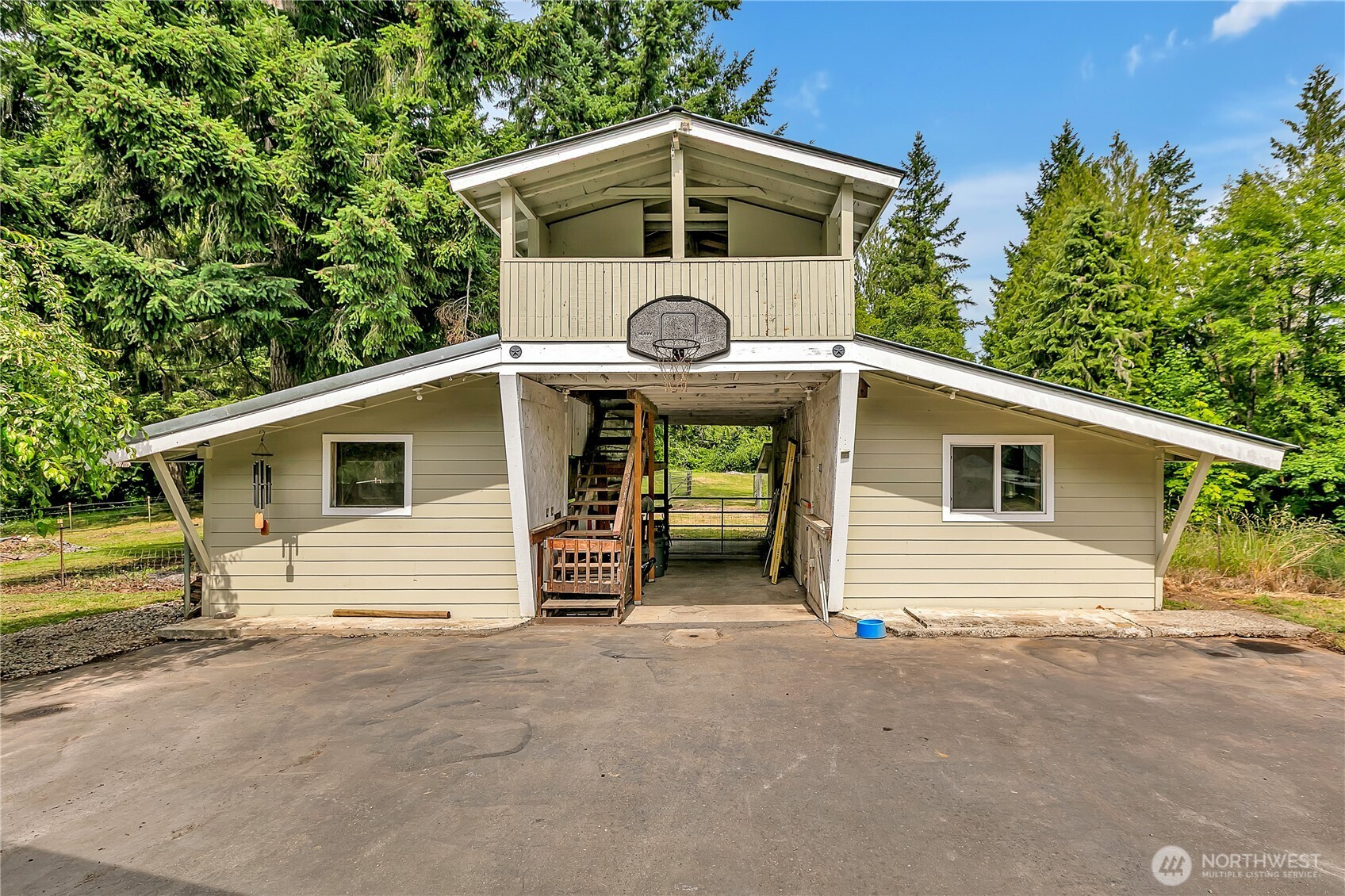 9540 El Camino Lane SE, Yelm, WA 98597