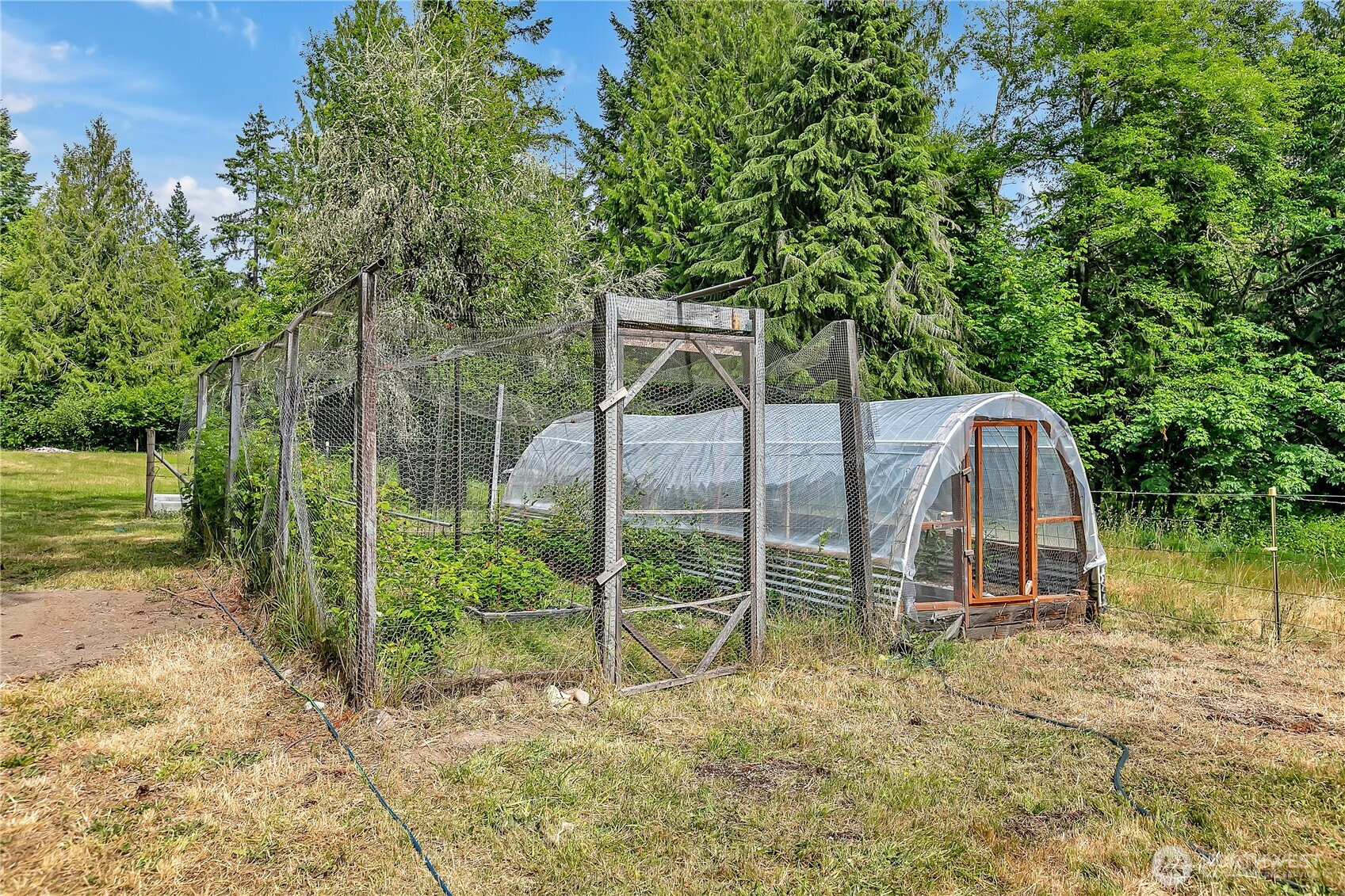 9540 El Camino Lane SE, Yelm, WA 98597