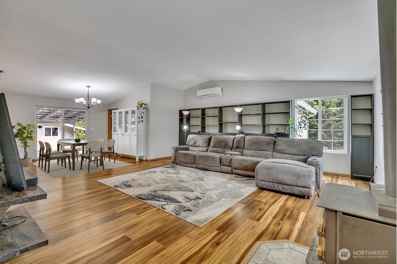 9540 El Camino Lane SE, Yelm, WA 98597