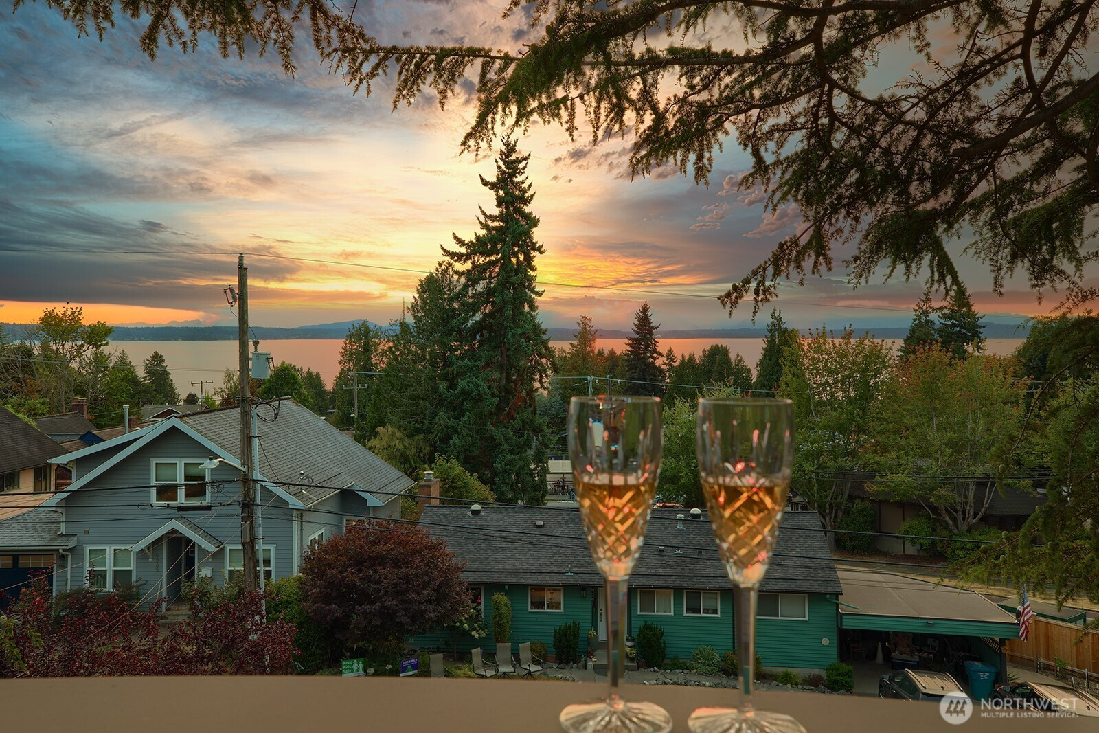 9266 44th Avenue SW, Seattle, WA 98136