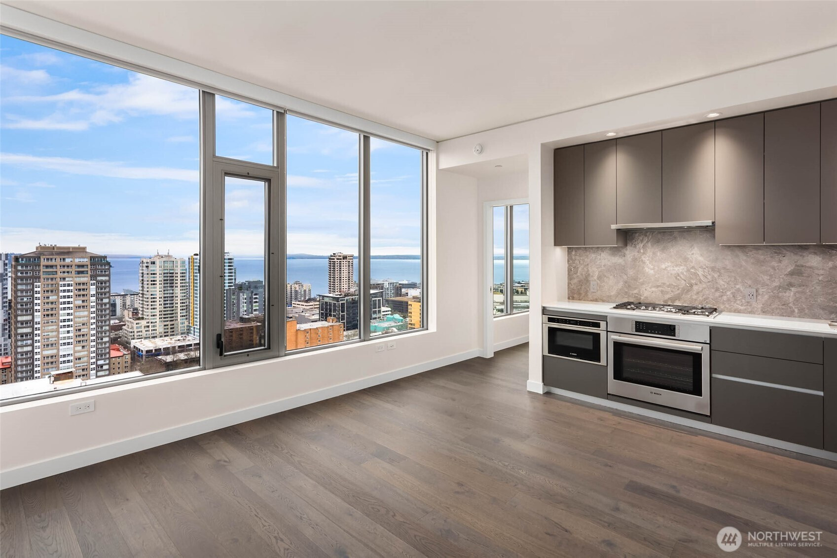 2510 6th Avenue, Seattle, WA 98121