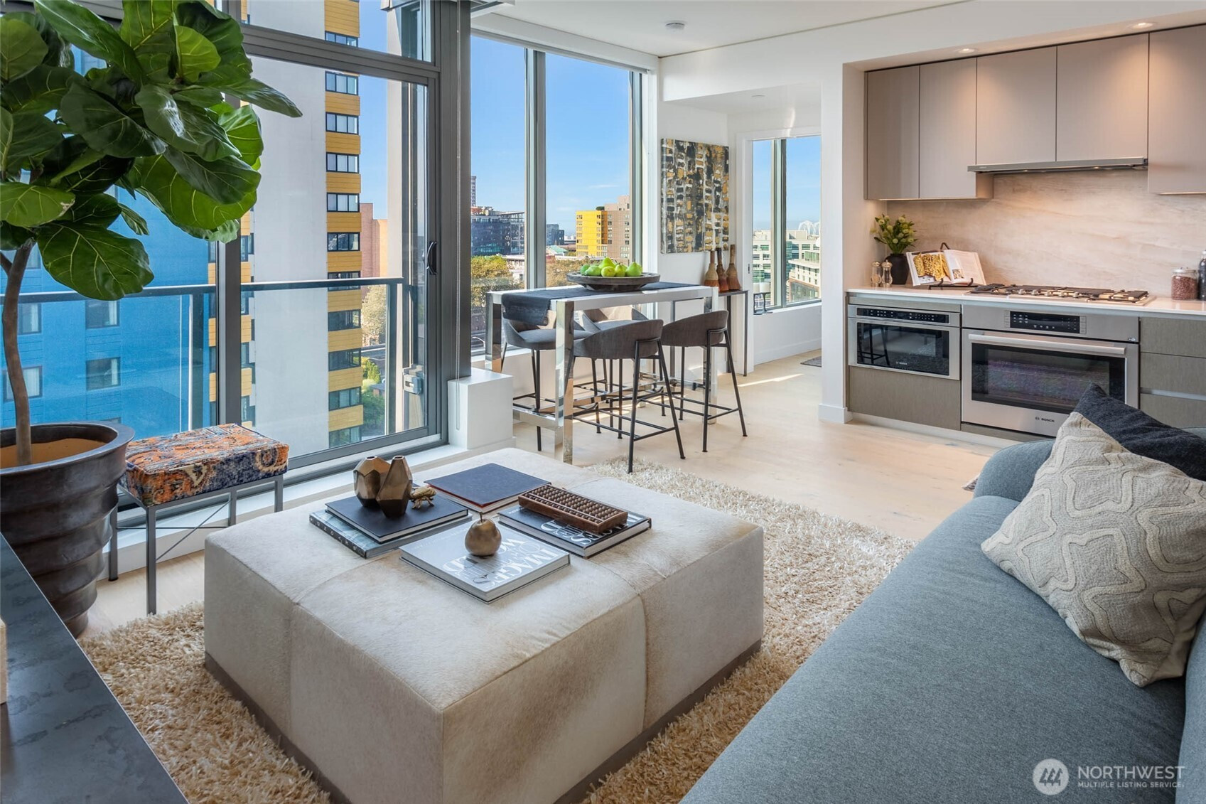 2510 6th Avenue, Seattle, WA 98121