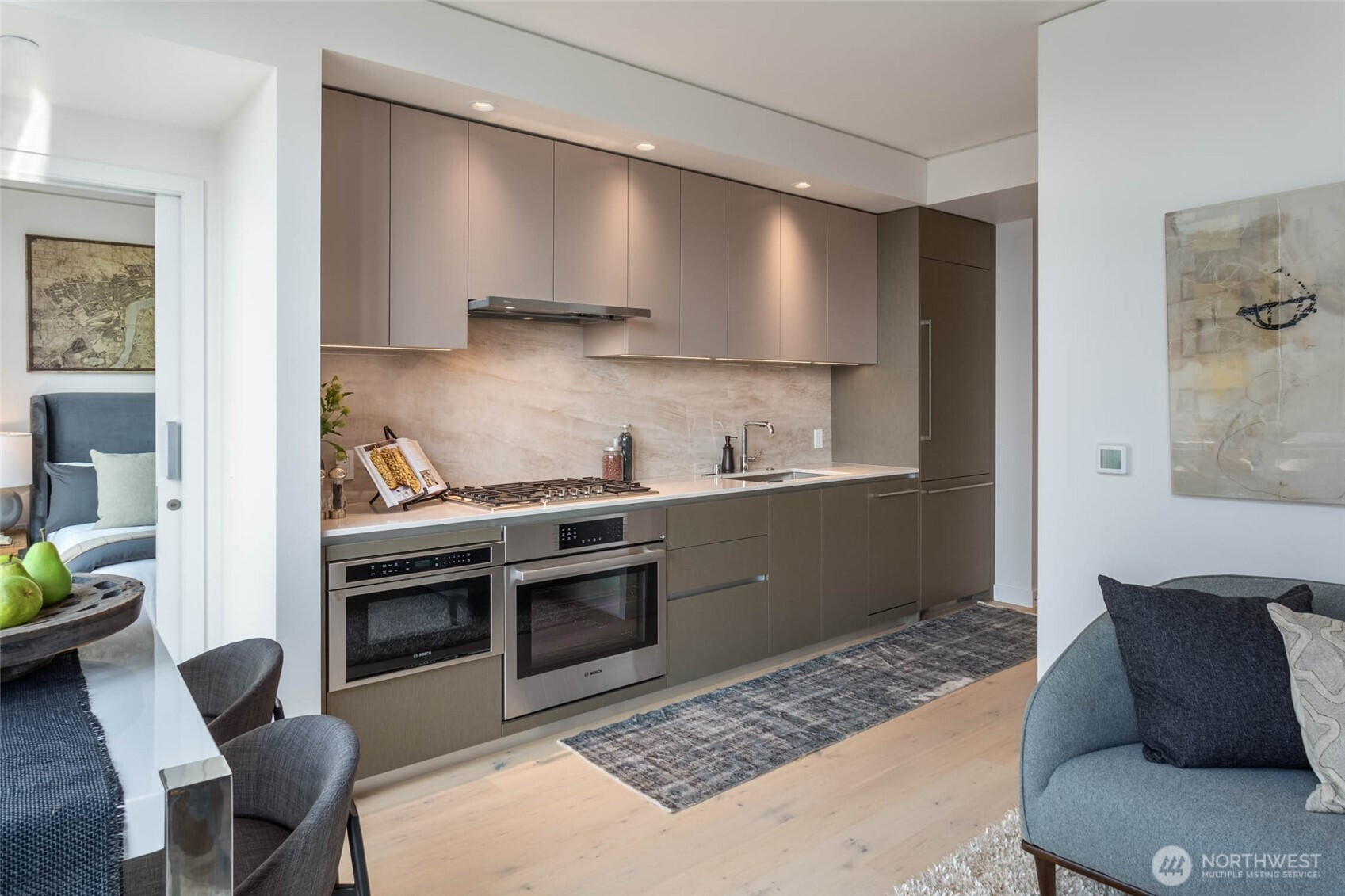 2510 6th Avenue, Seattle, WA 98121