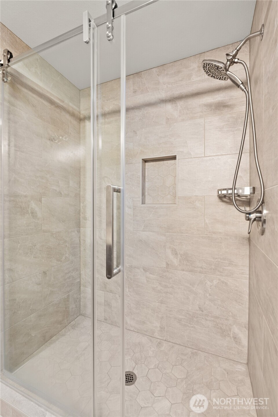 2508 32nd Avenue SE, Puyallup, WA 98374