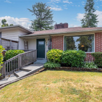 108 Champion Street, Steilacoom, WA 98388