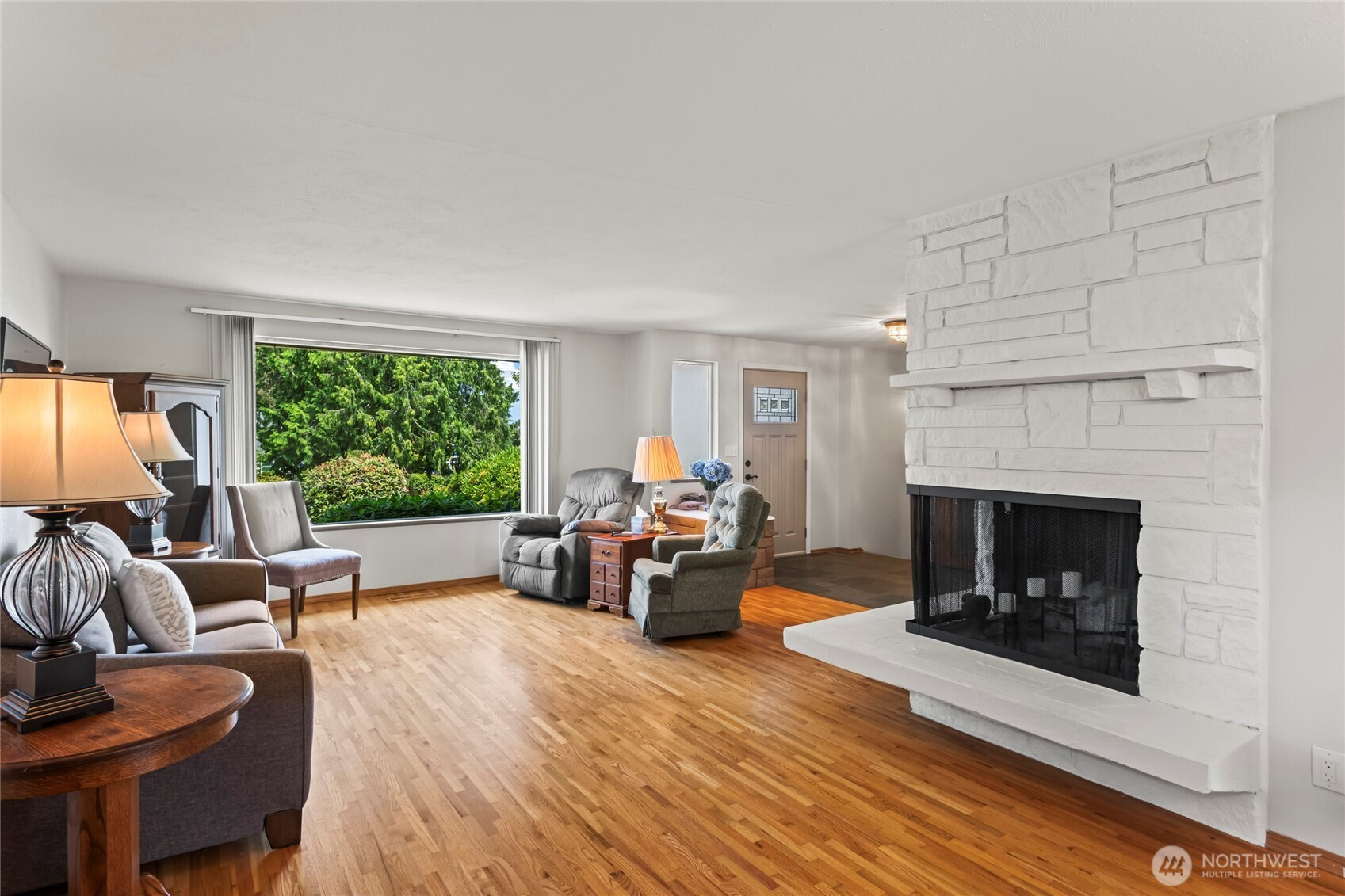 108 Champion Street, Steilacoom, WA 98388